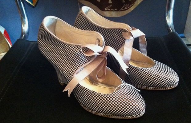 Maloles (Size 8 1/2)