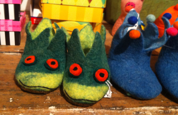 Frog Felt Slippers