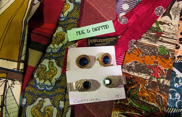 Vintage ties and cufflinks for men in Hudson