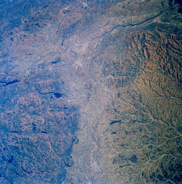 image from earth.jsc.nasa.gov