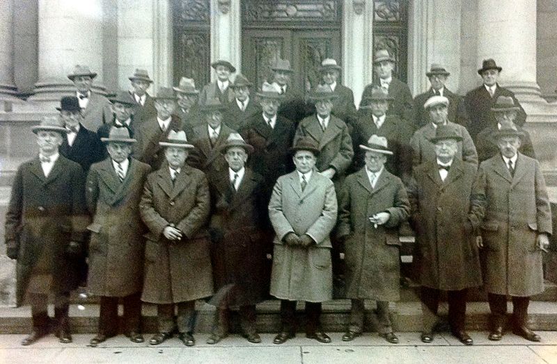 Columbia County Board of Supervisors, 1920s (click to enlarge)