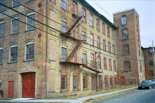 image from newyork-locations.com